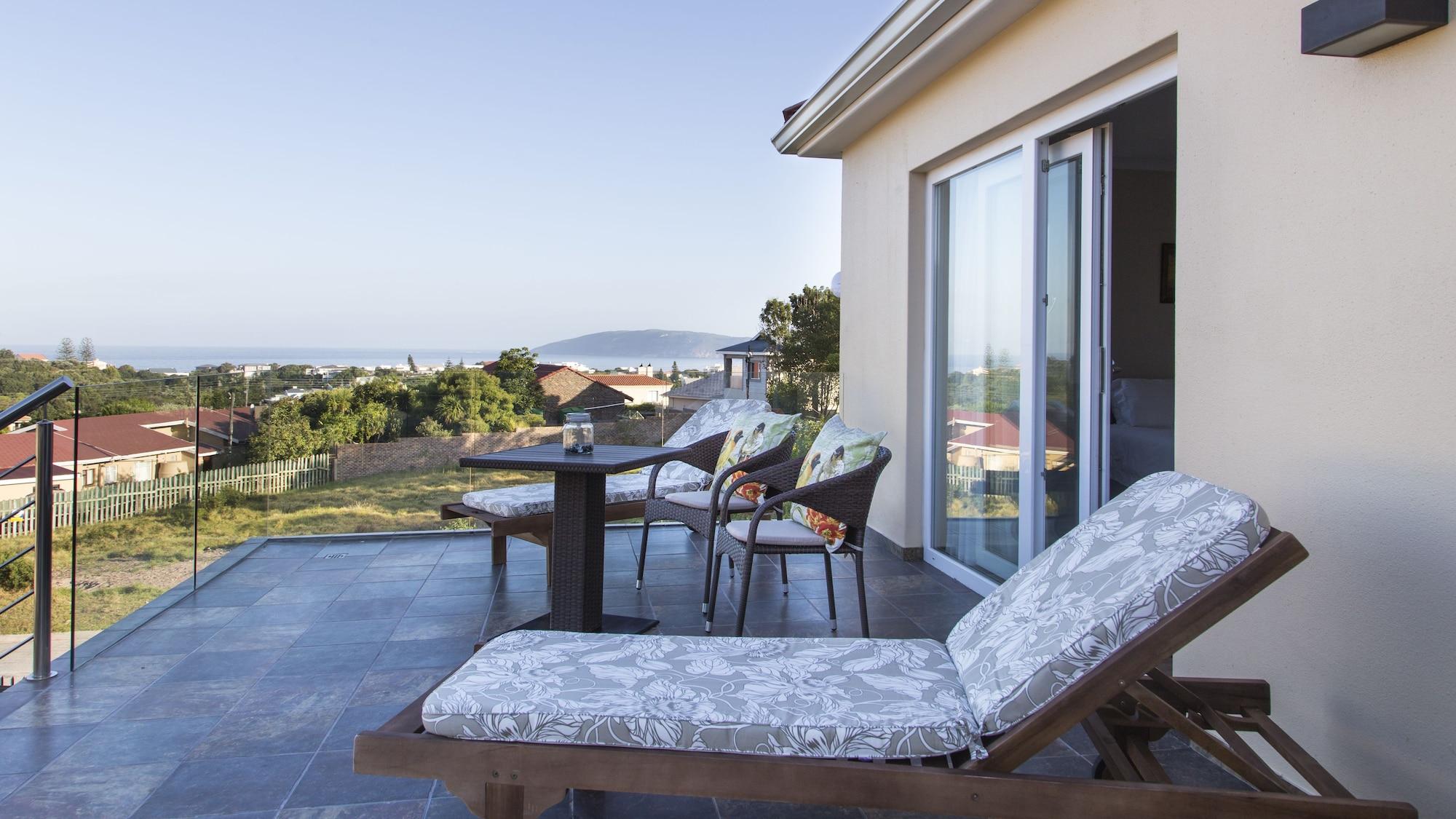 Lala Panzi B&B Plettenberg Bay Bagian luar foto