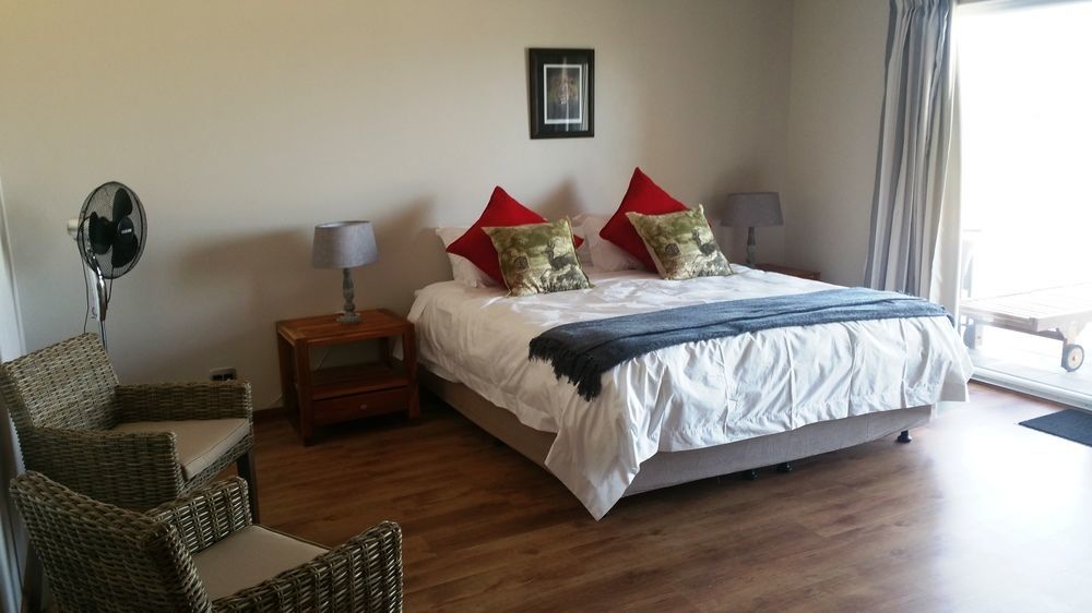 Lala Panzi B&B Plettenberg Bay Bagian luar foto