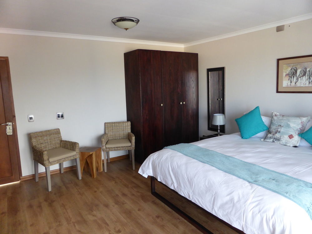 Lala Panzi B&B Plettenberg Bay Bagian luar foto