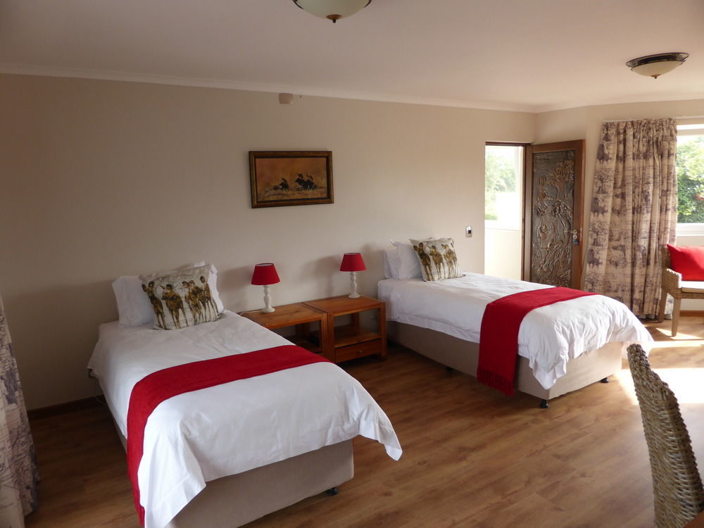 Lala Panzi B&B Plettenberg Bay Bagian luar foto