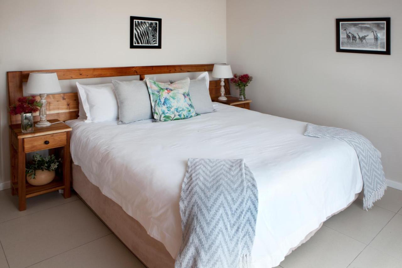 Lala Panzi B&B Plettenberg Bay Bagian luar foto