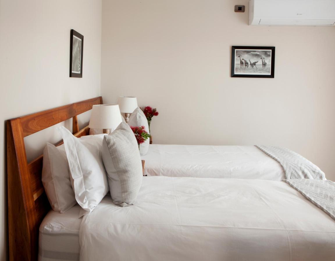 Lala Panzi B&B Plettenberg Bay Bagian luar foto